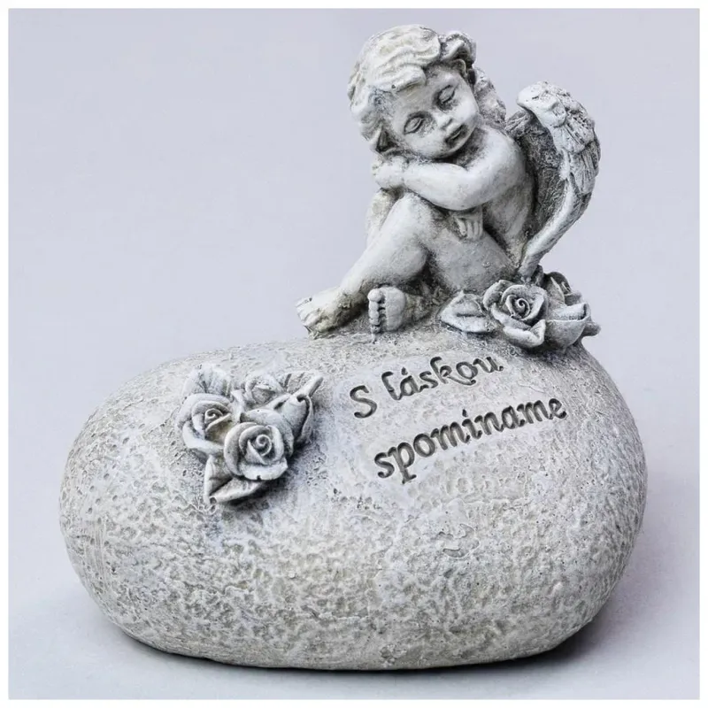 Anjel na srdci, polyresin, 11 cm
